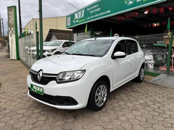 RENAULT SANDERO 1.0 EXPRESSION 16V FLEX 4P MANUAL RENAULT SANDERO 1.0 EXPRESSION 16V FLEX 4P MANUAL